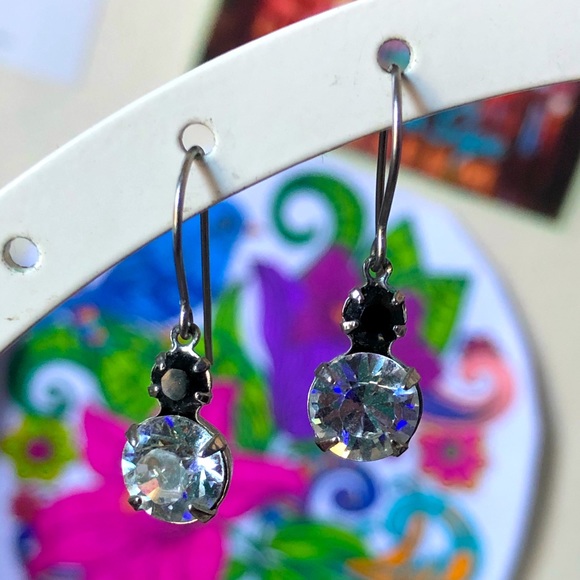 Black and Diamond Earrings - Picture 1 of 1